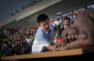 ss-140831-north-korea-wrestling-06.nbcnews-ux-1080-700